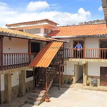 Emilia Hotel